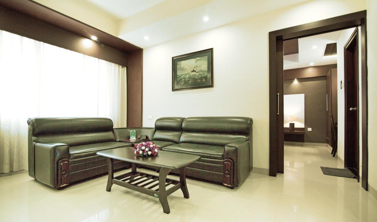 Royal Omars Hotel Kannur Exterior photo